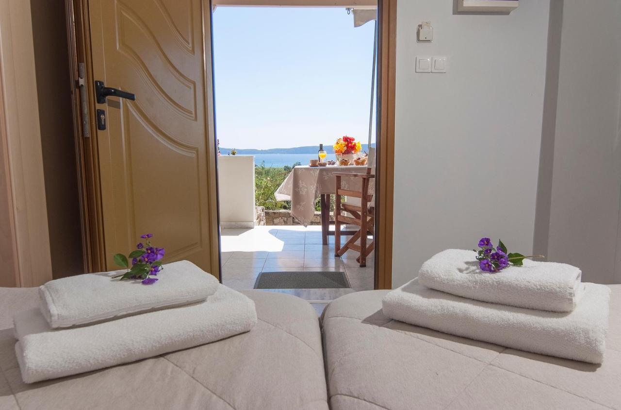 Thanos Village Gialova Exterior foto