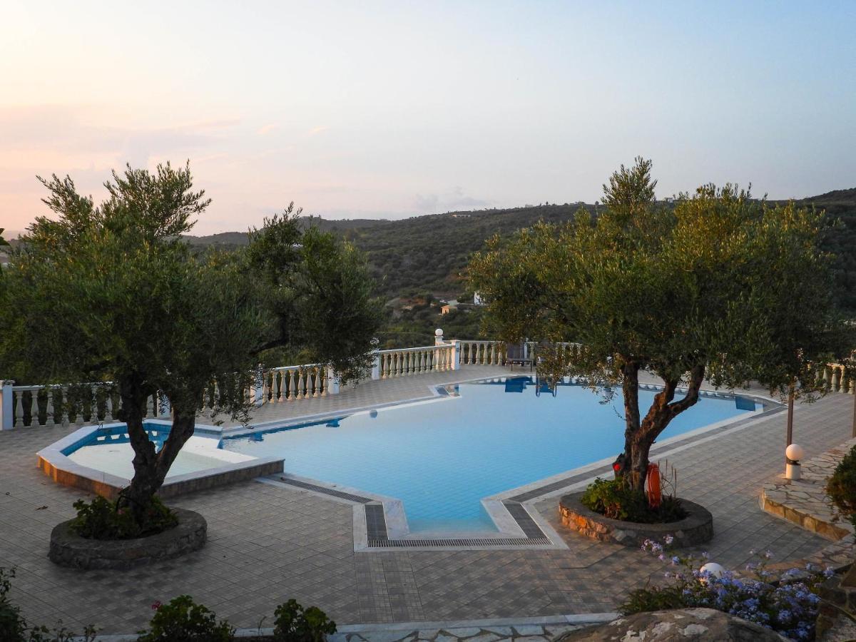 Thanos Village Gialova Exterior foto